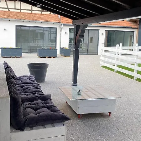 A La Ferme Bed & Breakfast